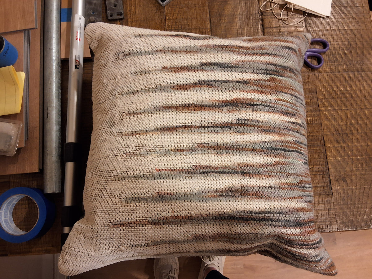PILLOW 20X20